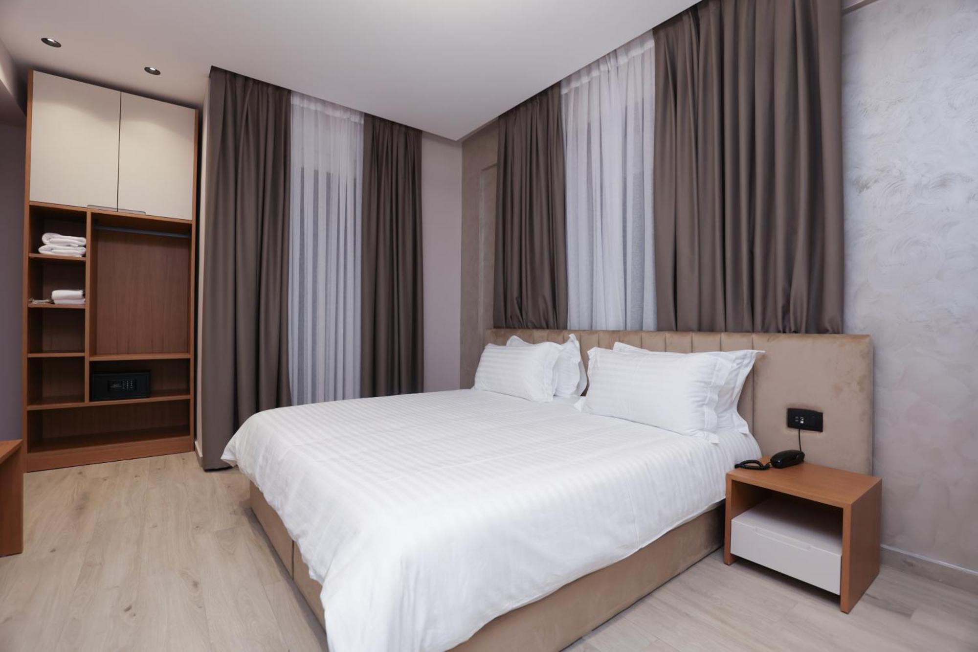 Residence Inn Hotel Tirana Exterior foto